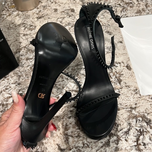 Ruthie Davis limited edition Symone spike heels - Picture 3 of 5